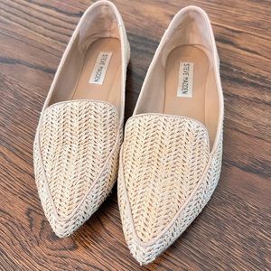 Steve Madden Women's Feather Slip On Loafer Flat, Raffia Size 7M